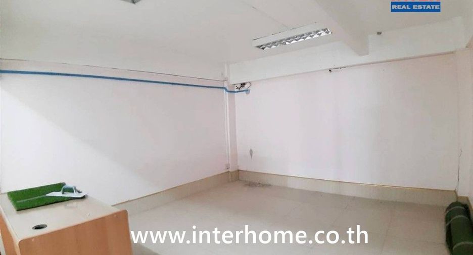 À vendre 4 chambres local commercial à Bang Phli, Samut Prakan