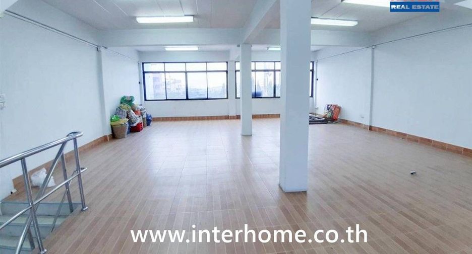 À vendre 4 chambres local commercial à Bang Phli, Samut Prakan