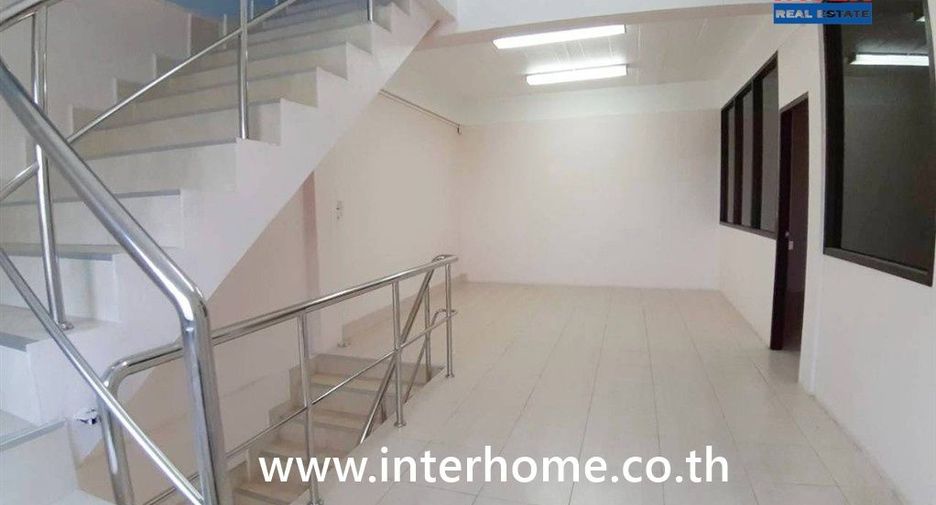 À vendre 4 chambres local commercial à Bang Phli, Samut Prakan