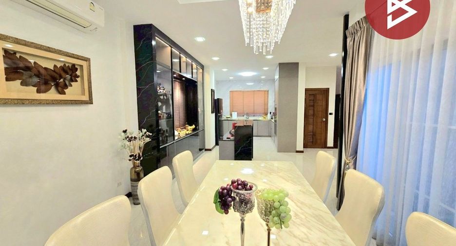 Haus zum Kauf mit 4 Zimmer in Nakhon Chai Si, Nakhon Pathom