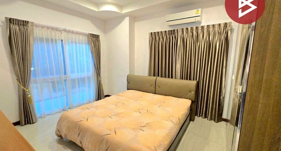 Haus zum Kauf mit 4 Zimmer in Nakhon Chai Si, Nakhon Pathom