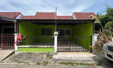 For sale 2 bedrooms townhouse in Thanyaburi, Pathum Thani
