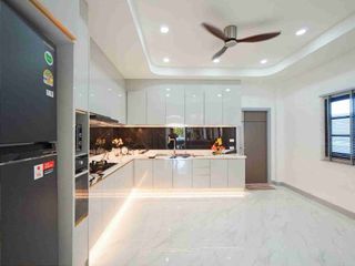 Haus zum Kauf mit 4 Zimmer in Bang Lamung, Chonburi