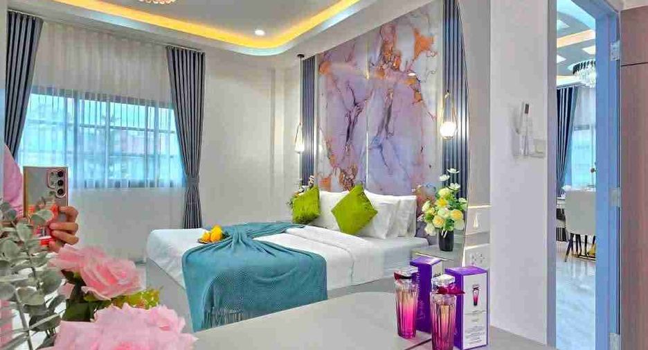 Haus zum Kauf mit 4 Zimmer in Bang Lamung, Chonburi