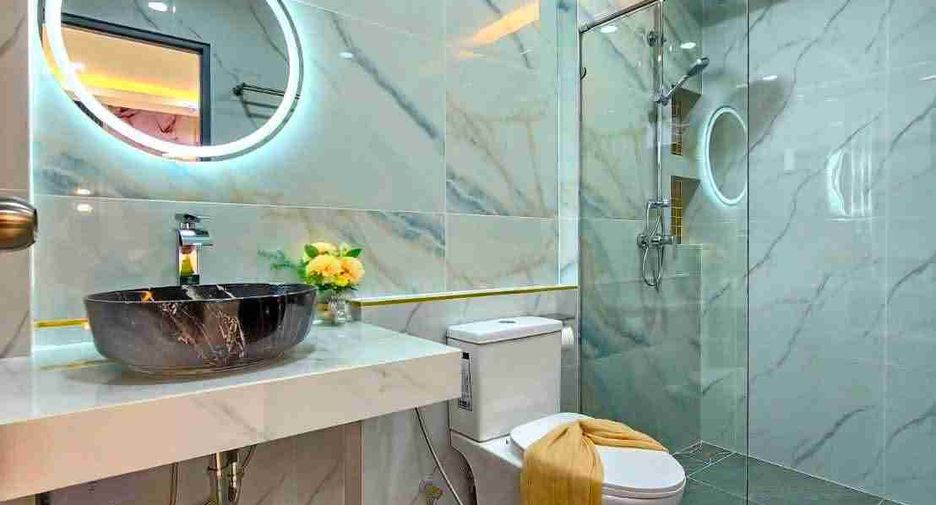 Haus zum Kauf mit 4 Zimmer in Bang Lamung, Chonburi