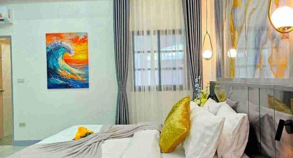 Haus zum Kauf mit 4 Zimmer in Bang Lamung, Chonburi