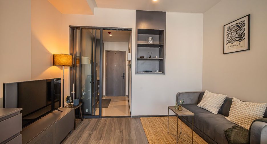 Condo en alquiler de 1 habitaciones en Khlong Toei, Bangkok