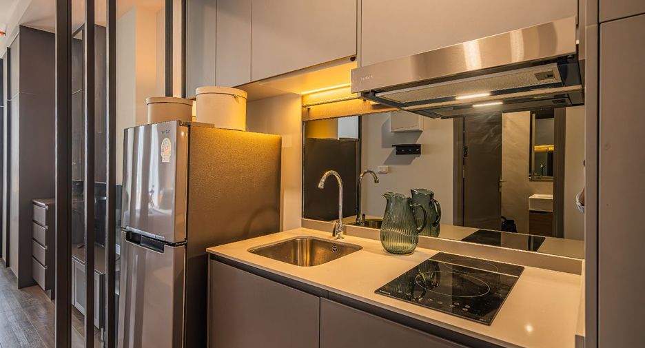 Condo en alquiler de 1 habitaciones en Khlong Toei, Bangkok