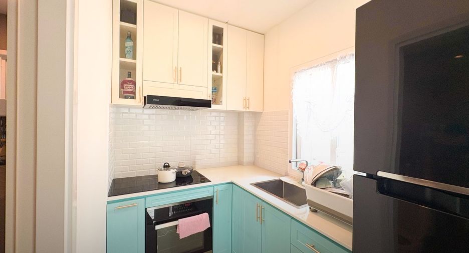 For sale 3 bedrooms house in Prawet, Bangkok