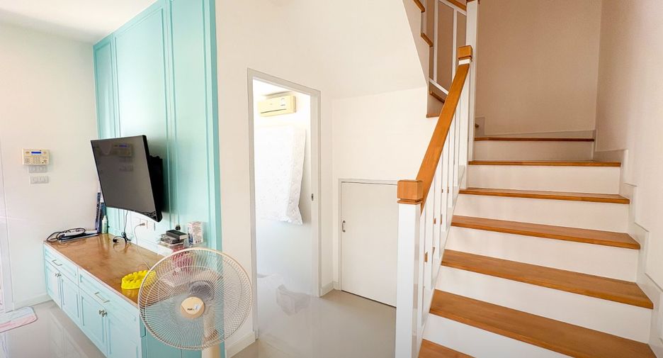 For sale 3 bedrooms house in Prawet, Bangkok
