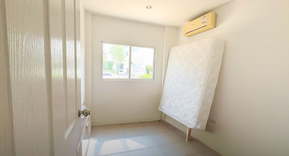 For sale 3 bedrooms house in Prawet, Bangkok