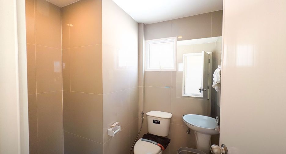 For sale 3 bedrooms house in Prawet, Bangkok