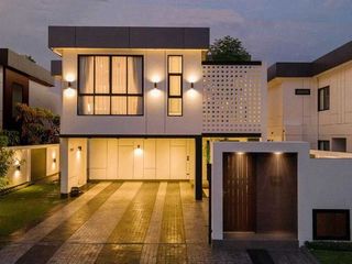 For rent 4 bedrooms villa in Hang Dong, Chiang Mai