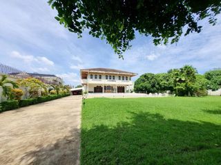 Casa en venta de estudio en Bangkok Noi, Bangkok