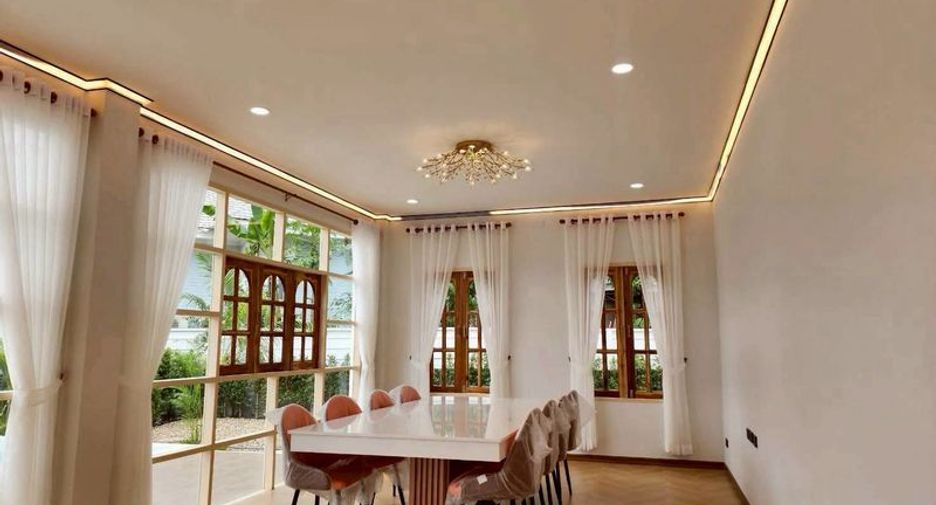 Villa en venta de 6 habitaciones en Doi Saket, Chiang Mai