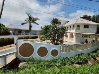 Villa en venta de 6 habitaciones en Doi Saket, Chiang Mai