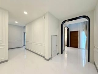 For rent 5 bedrooms condo in Bang Phli, Samut Prakan