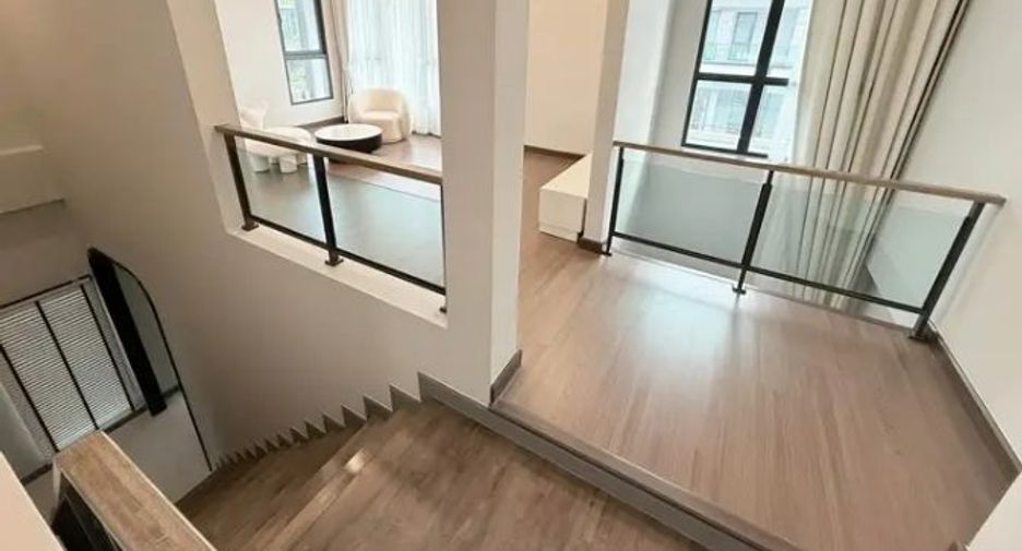 For rent 5 bedrooms condo in Bang Phli, Samut Prakan