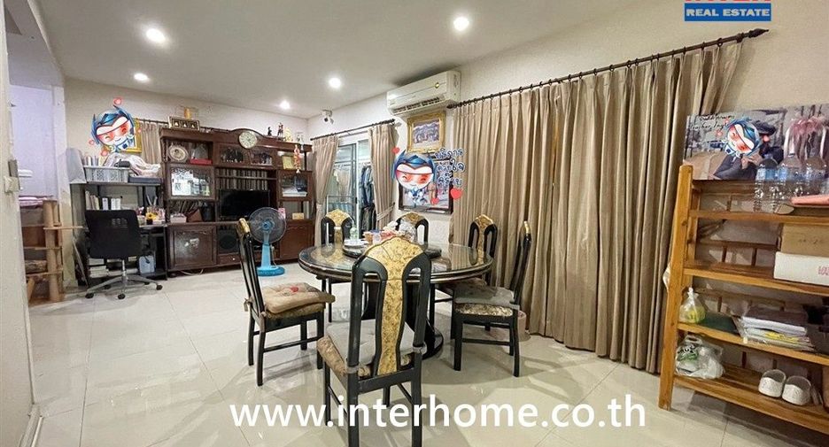Haus zum Kauf mit 4 Zimmer in Mueang Pathum Thani, Pathum Thani