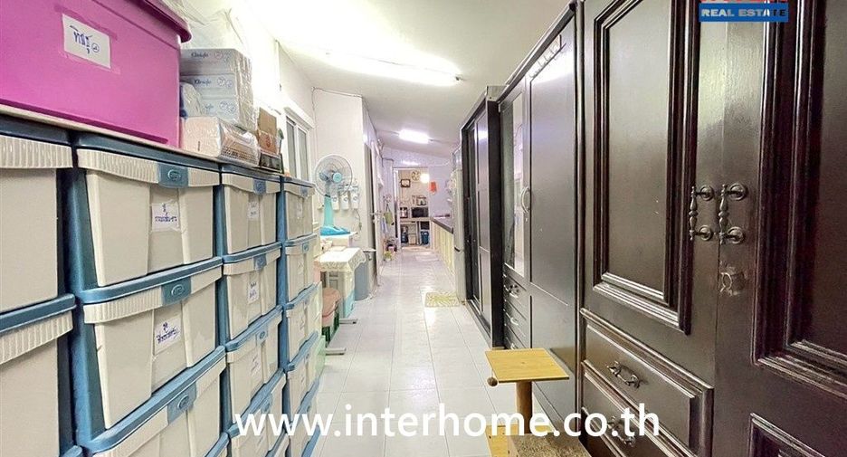 Haus zum Kauf mit 4 Zimmer in Mueang Pathum Thani, Pathum Thani