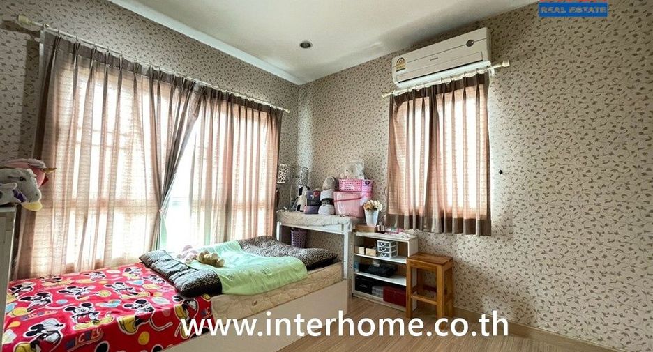 Haus zum Kauf mit 4 Zimmer in Mueang Pathum Thani, Pathum Thani