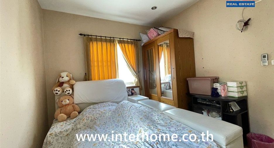 Haus zum Kauf mit 4 Zimmer in Mueang Pathum Thani, Pathum Thani