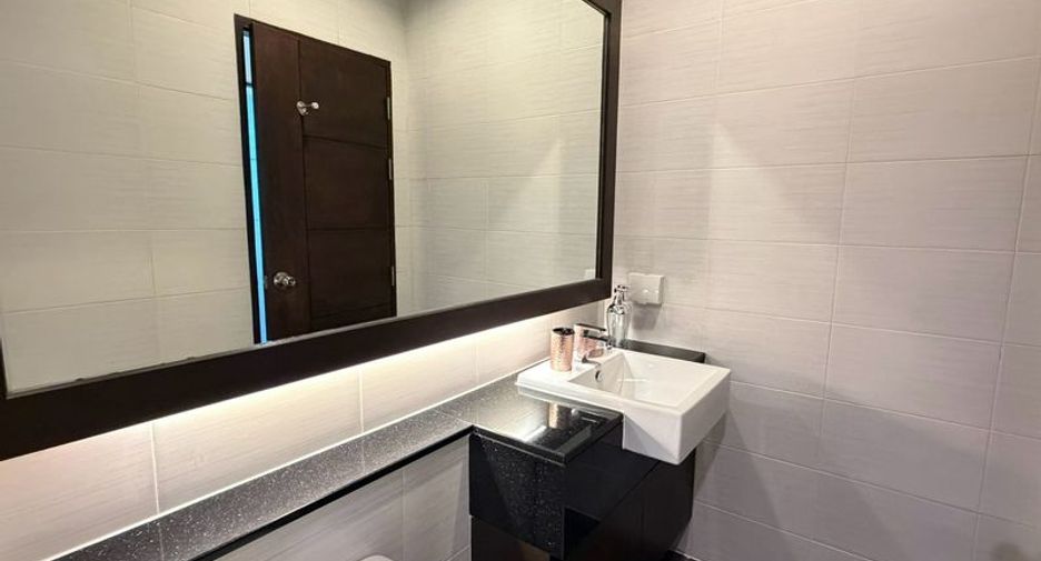 For rent 1 bed condo in Si Racha, Chonburi