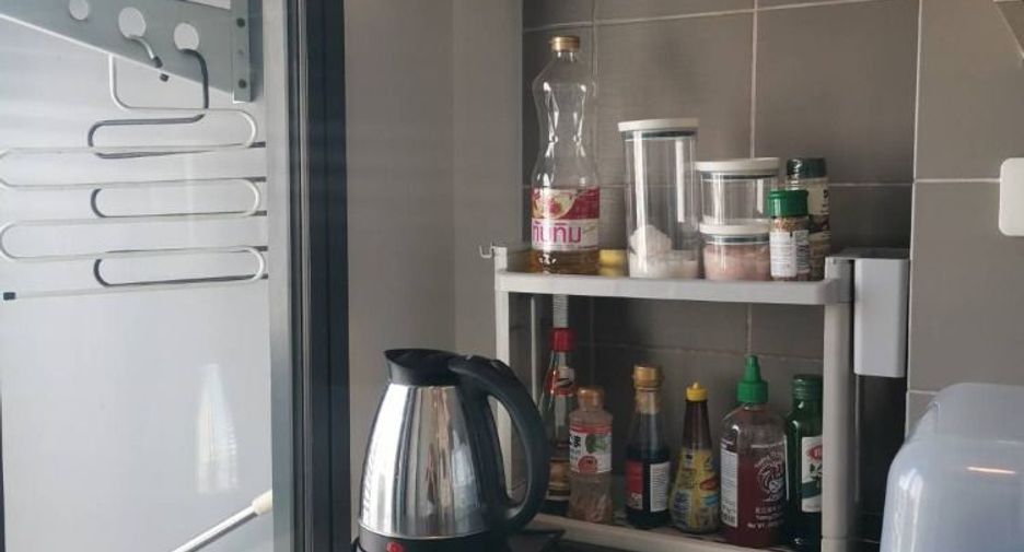 For sale 1 bed condo in Bang Na, Bangkok