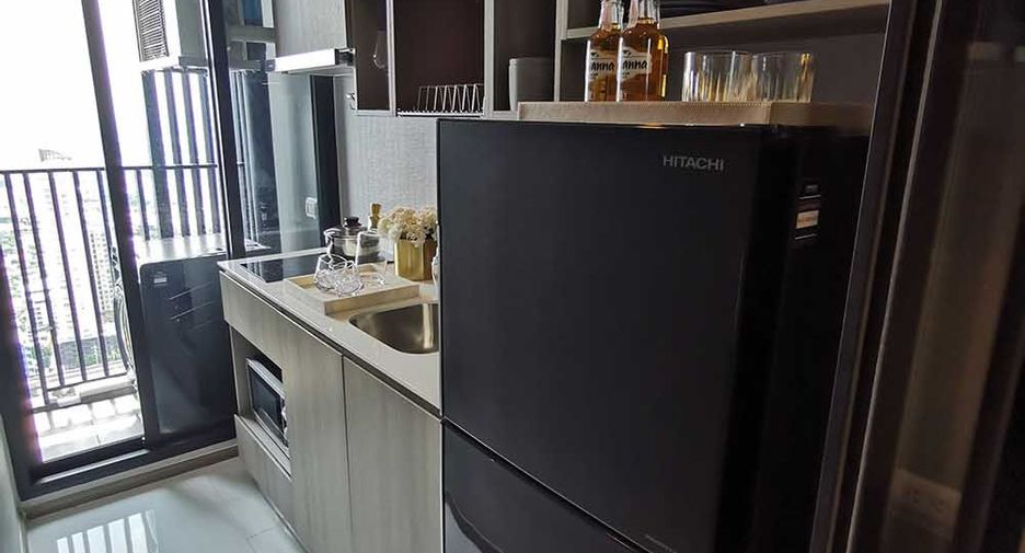 For rent 1 Beds condo in Watthana, Bangkok
