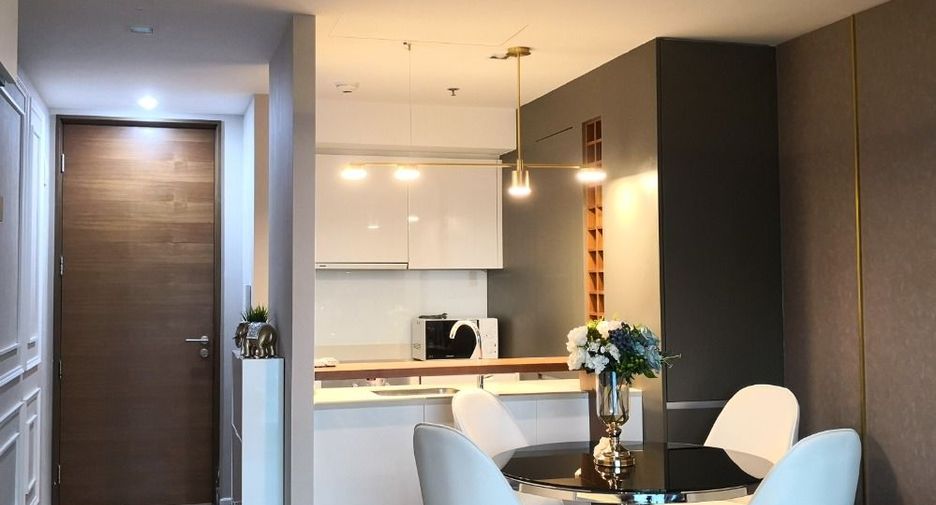 Condo en venta de 1 habitaciones en Sathon, Bangkok