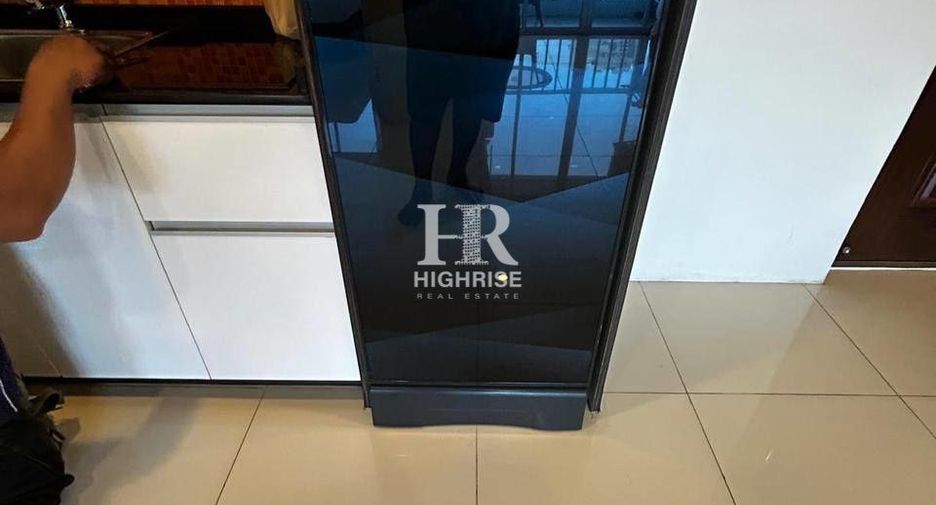 For rent 1 bed condo in Bang Lamung, Chonburi