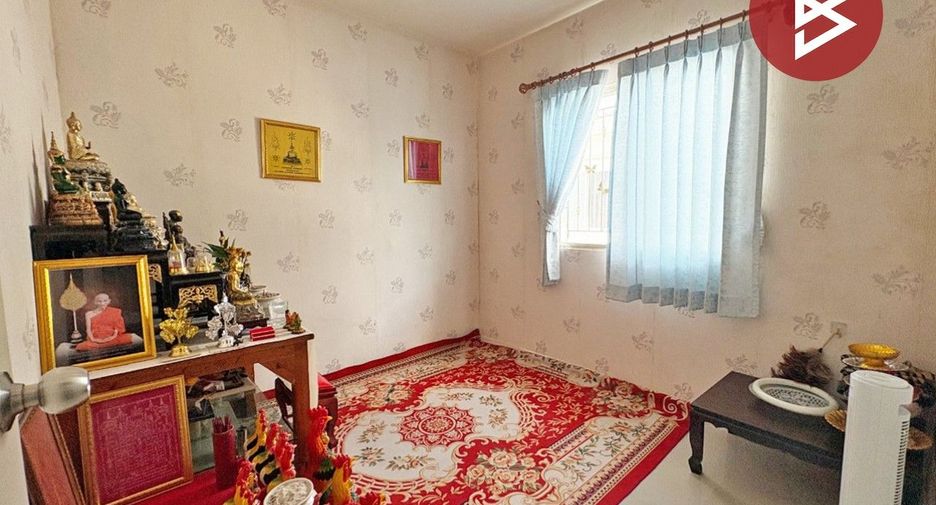 Casa adosada en venta de 3 habitaciones en Mueang Pathum Thani, Pathum Thani