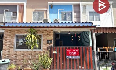 Casa adosada en venta de 3 habitaciones en Mueang Pathum Thani, Pathum Thani