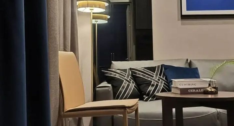 Wohnung zur Miete mit 1 Zimmer in Bang Rak, Bangkok