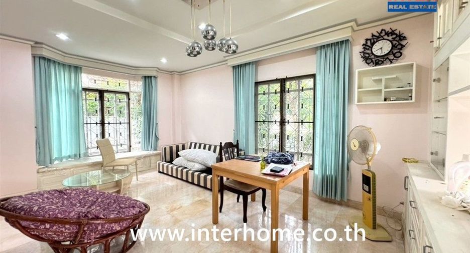 À vendre 3 chambres maison à Thung Khru, Bangkok