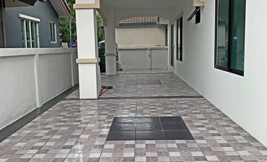 Casa en alquiler y en venta de 5 habitaciones en Saraphi, Chiang Mai
