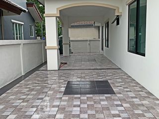 出租 和 出售 5 卧室 独立屋 在 Saraphi, Chiang Mai