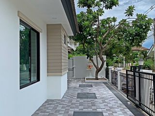 出租 和 出售 5 卧室 独立屋 在 Saraphi, Chiang Mai