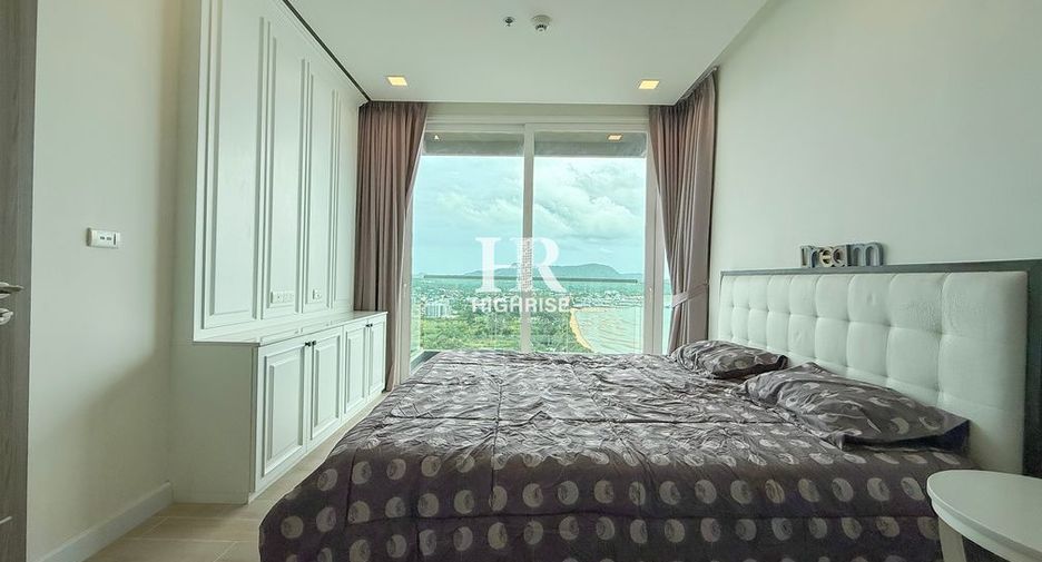 For rent 3 bedrooms condo in Bang Saray, Pattaya