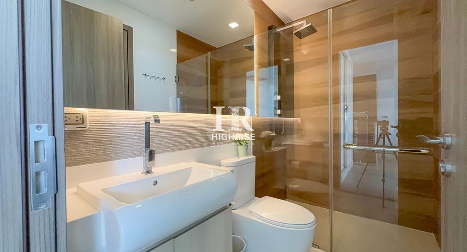 For rent 3 bedrooms condo in Bang Saray, Pattaya