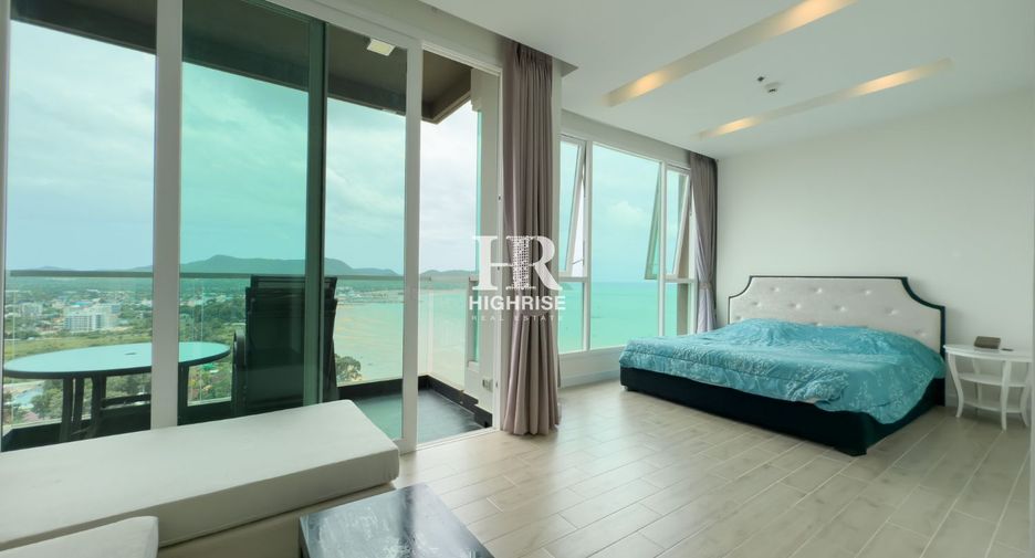 For rent 3 bedrooms condo in Bang Saray, Pattaya
