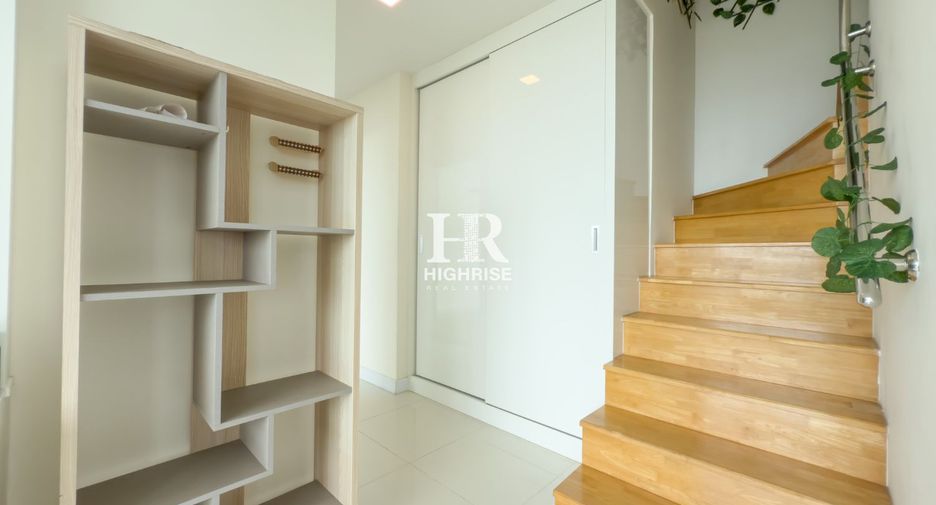 For rent 3 bedrooms condo in Bang Saray, Pattaya