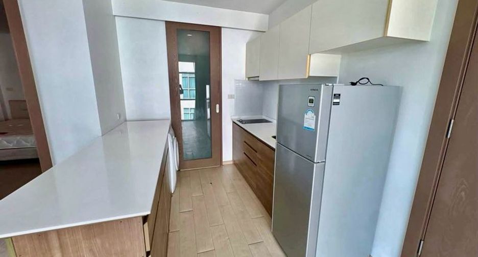 出售 1 卧室 公寓 在 Si Racha, Chon Buri