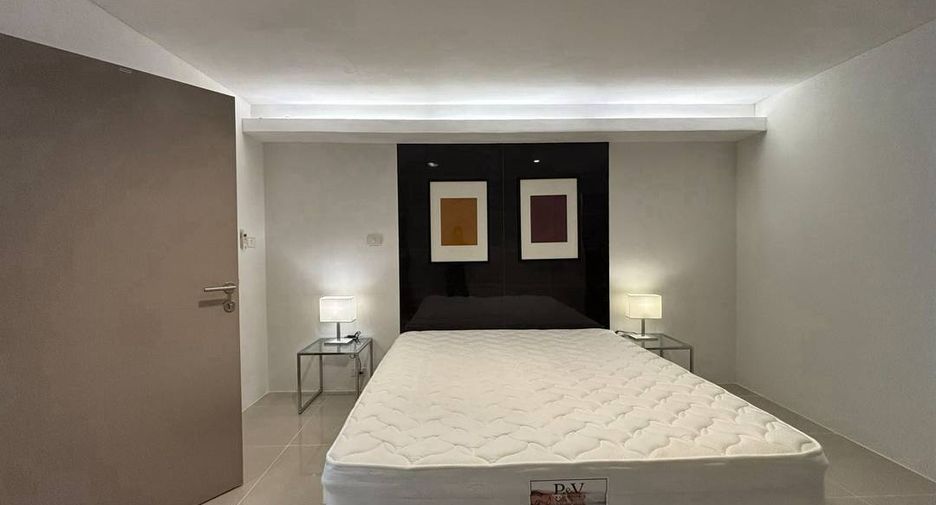 For rent 1 Beds condo in Khlong Toei, Bangkok