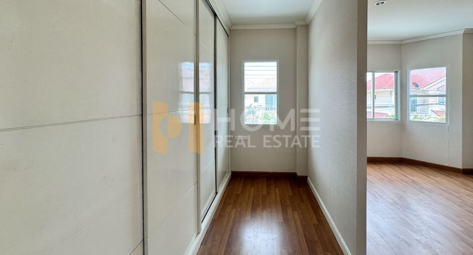 For sale 3 ベッドルーム house in Mueang Chon Buri, Chonburi