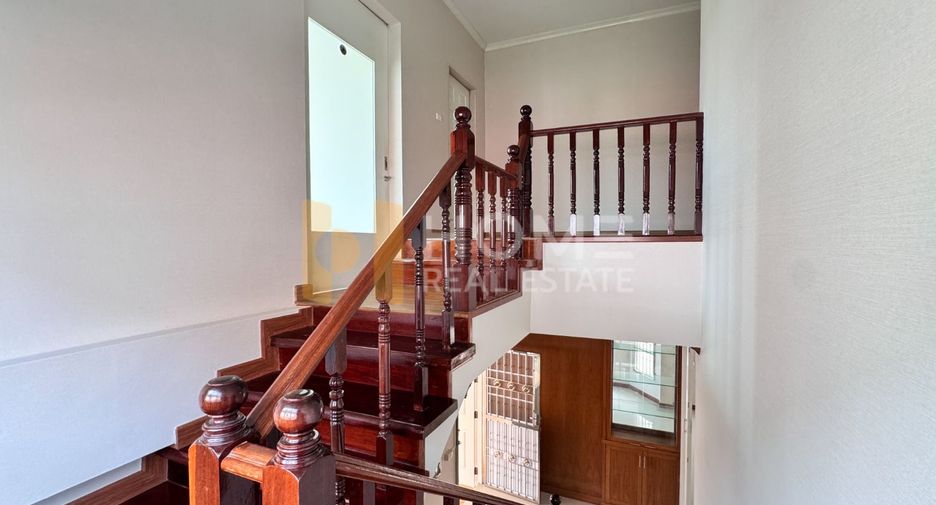 For sale 3 ベッドルーム house in Mueang Chon Buri, Chonburi