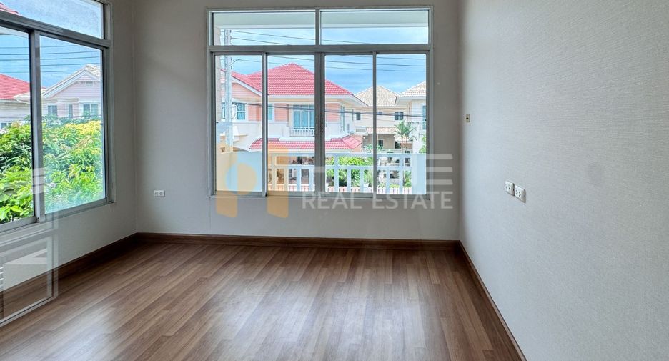 For sale 3 ベッドルーム house in Mueang Chon Buri, Chonburi