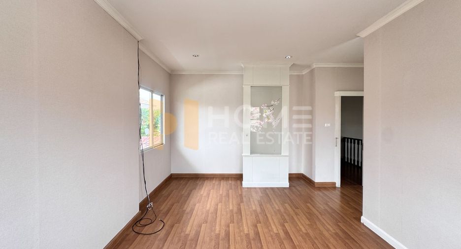 For sale 3 ベッドルーム house in Mueang Chon Buri, Chonburi