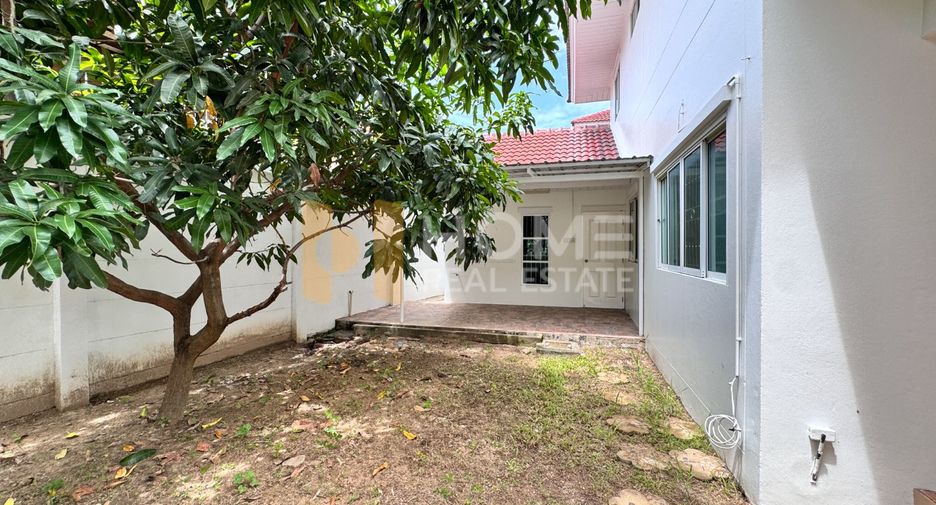 For sale 3 ベッドルーム house in Mueang Chon Buri, Chonburi