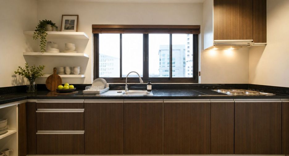 À louer 3 chambres condo à Chatuchak, Bangkok